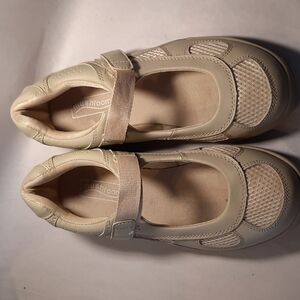 Women's Mushrooms 🍄 Shoes